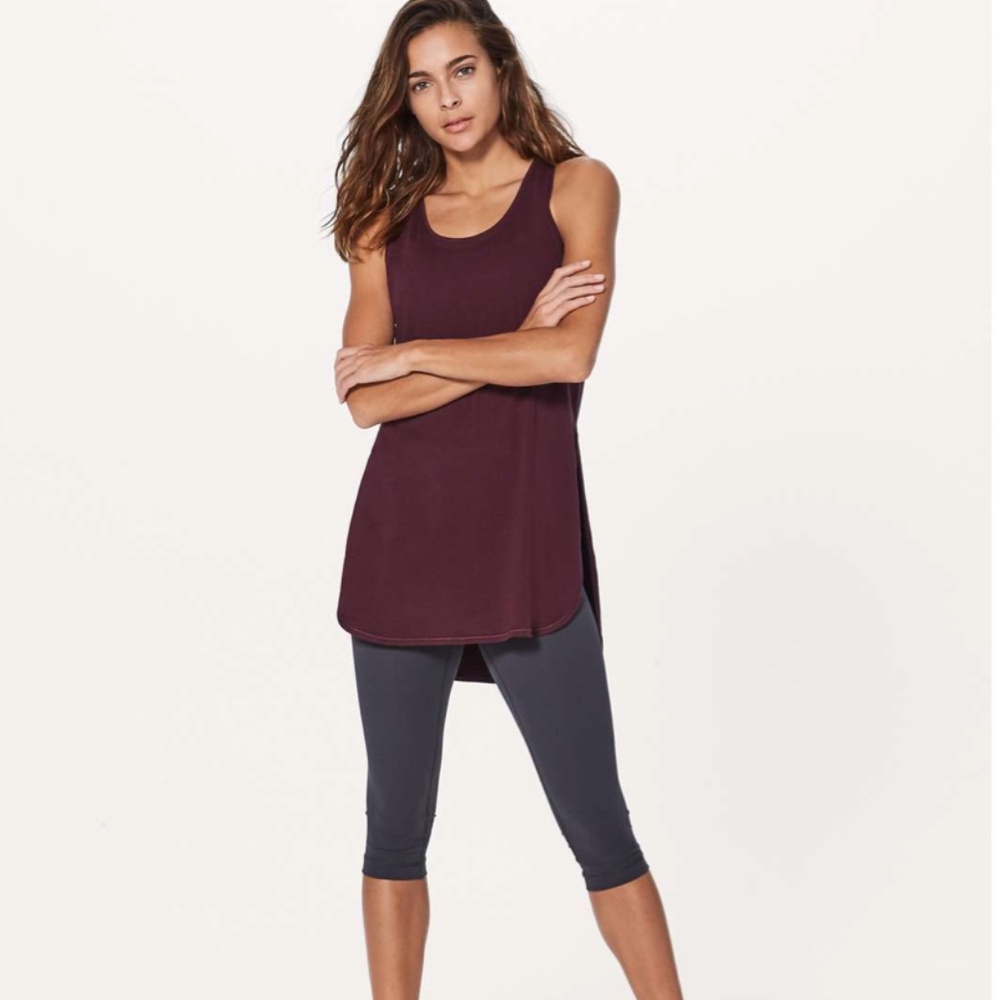 Lululemon Side Story Tank Garnet View 2